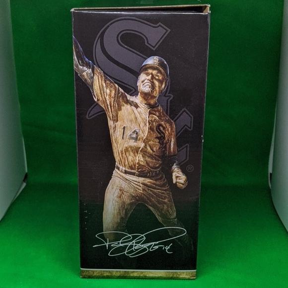 Paul Konerko statue - Picture 2 of 9